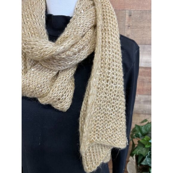 Gold Acrylic Knit Scarf - Picture 3 of 6